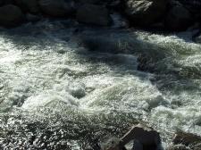 Fluss im Canyon